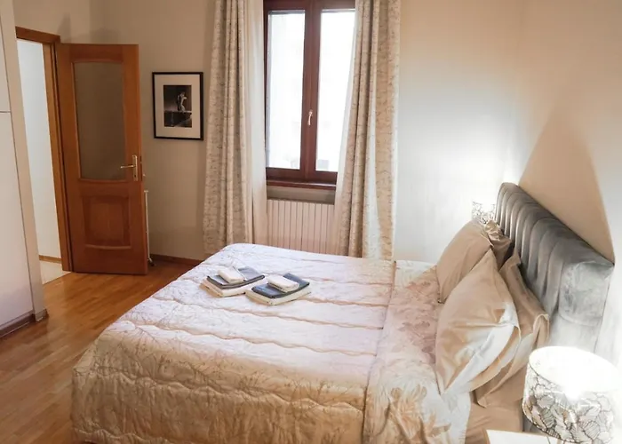아파트 La Casa Di Madeleine