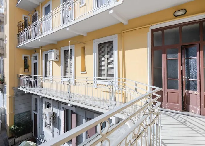 Easylife - - Vitruvio 11 - Porta Venezia 아파트 *