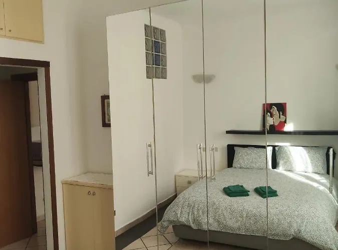 Naviglio51bocconi Διαμέρισμα *