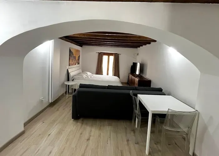 Naviglium Darsena Apartamento