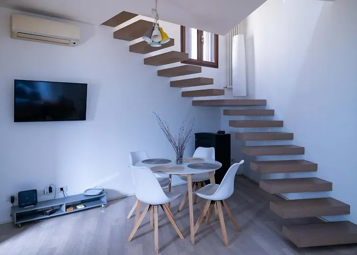 L'arche Comfort & Relax - Loft Garden In Via Torricelli *