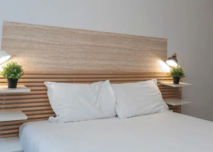 Renovated Close To Station Ponte Seveso 42 * Milán