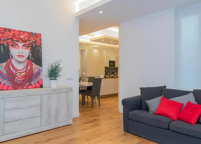 Center - Porta Romana *