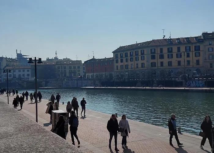 Corso Genova - Navigli * Milan