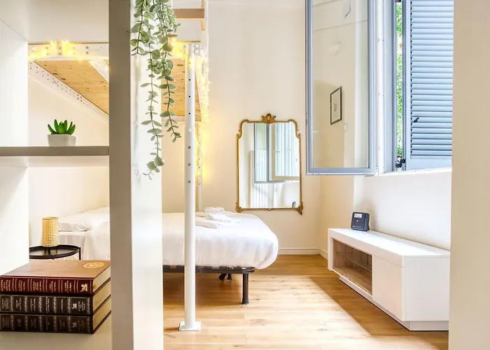 Hostmate - - Farini - Isola