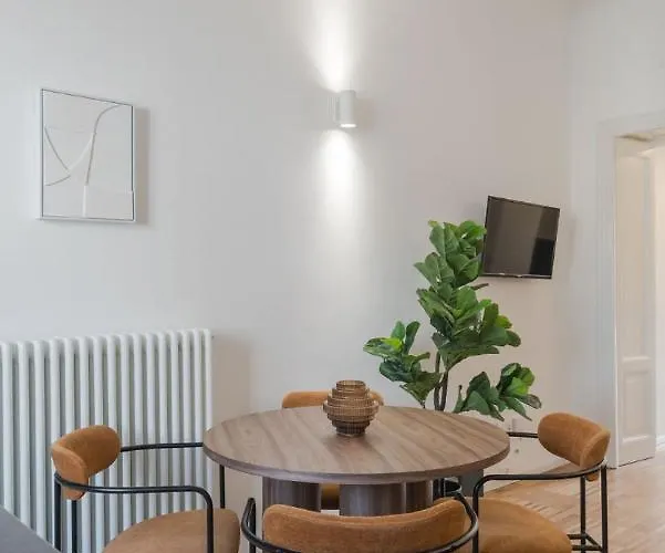 Casa Unica - Stylish & Charming - Navigli I * Milan