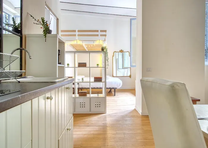 Hostmate - - Farini - Isola