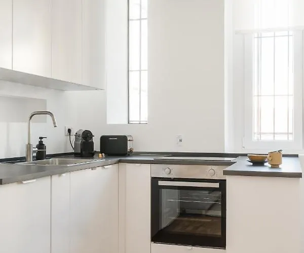 Casa Unica - Stylish & Charming - Navigli I Apartment