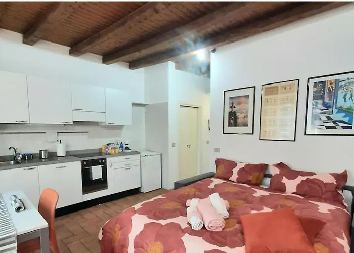 Il Rifugio Sui Navigli Con Garage Privato Gratuito Aria Condizionata & Wi-fi