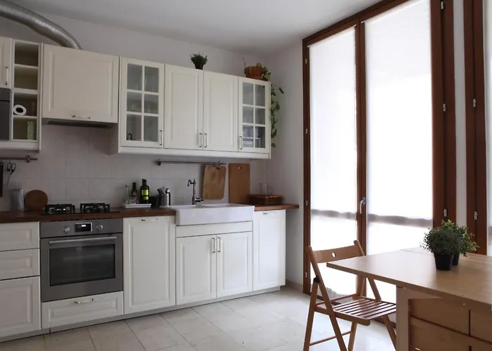 Terrace Close To Metro Station * Milano
