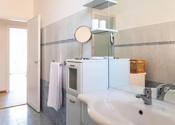 Accomodo - Mit12 Trivano Linate *