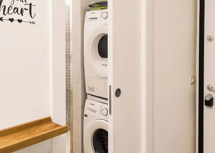 Primaticcio 6 * ميلان