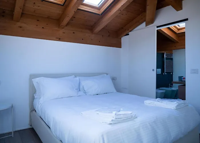 L'arche Comfort & Relax - Loft Garden In Via Torricelli *