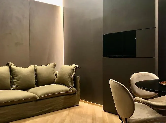 Fifty Eight Cerva Апартаменты *