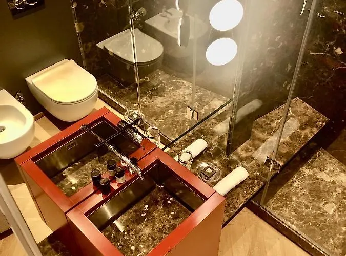 Fifty Eight Cerva Апартаменты *