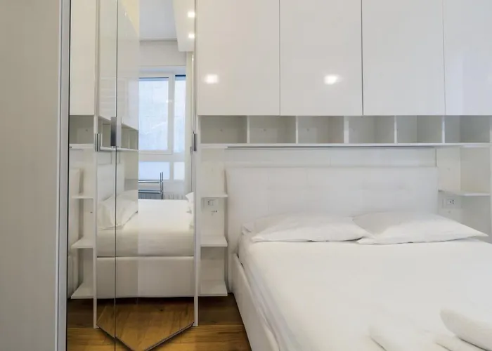 Easylife - - Modrone 8-1 - Duomo