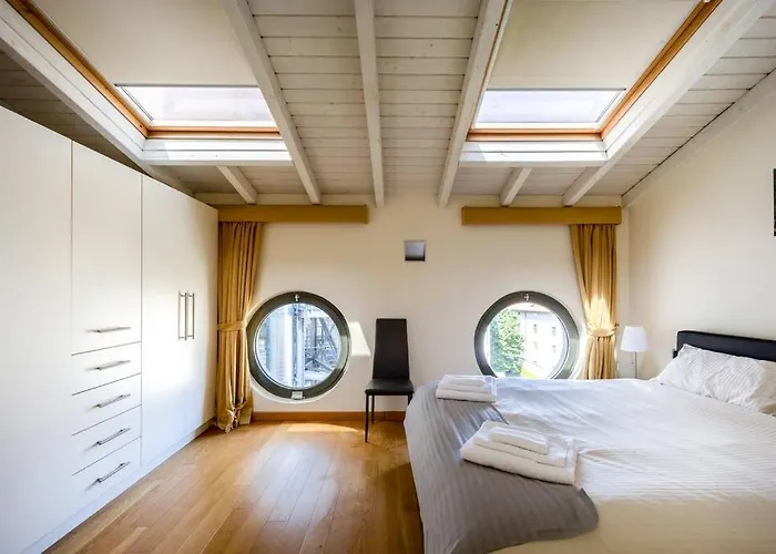 Napoleone's Nest - Elegant And Apartmán *