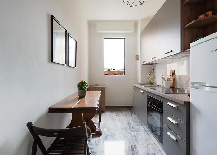 Apartment Guesthost - Dergano Comfy - 250 M Far From M3