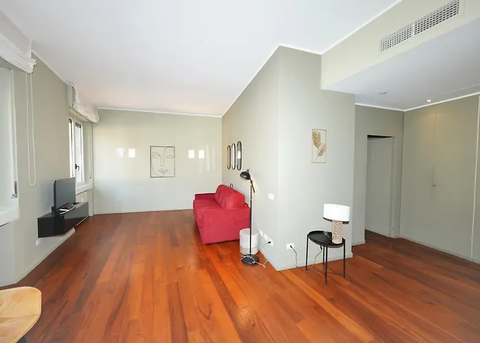 圣特克拉公寓 *