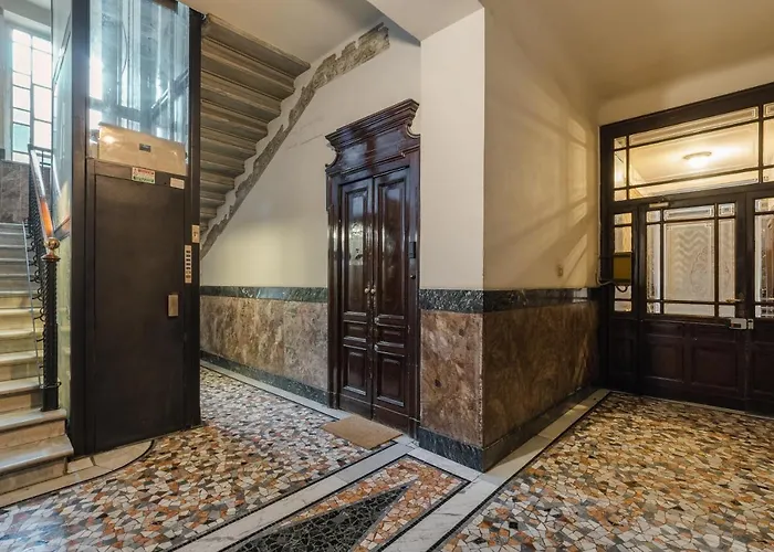 Casa Unica - Elegant With Balcony - Centrale 1 דירה *