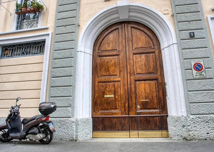 Joivy Fantastic Flat Near Center