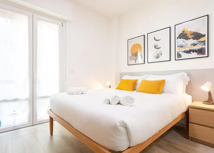 Isola-zara Modern Apartment, Duomo In 10min