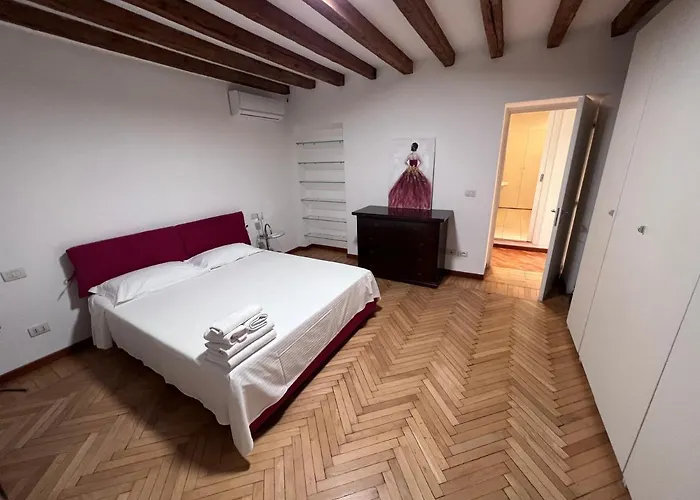 Appartamento Magnifico Ristrutturato Milano