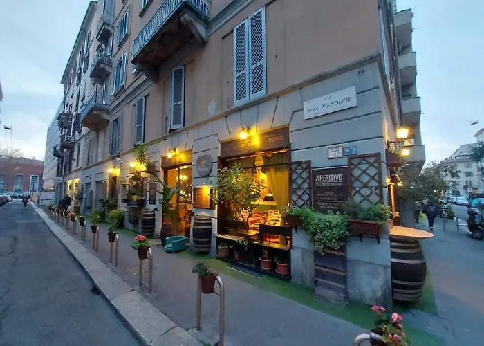 Corso Genova - Navigli *