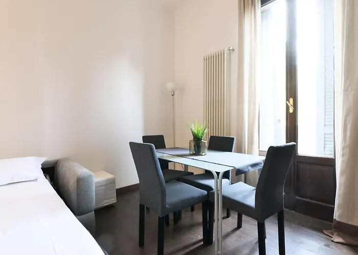 Elegant In Porta Romana - Tiraboschi * Milano