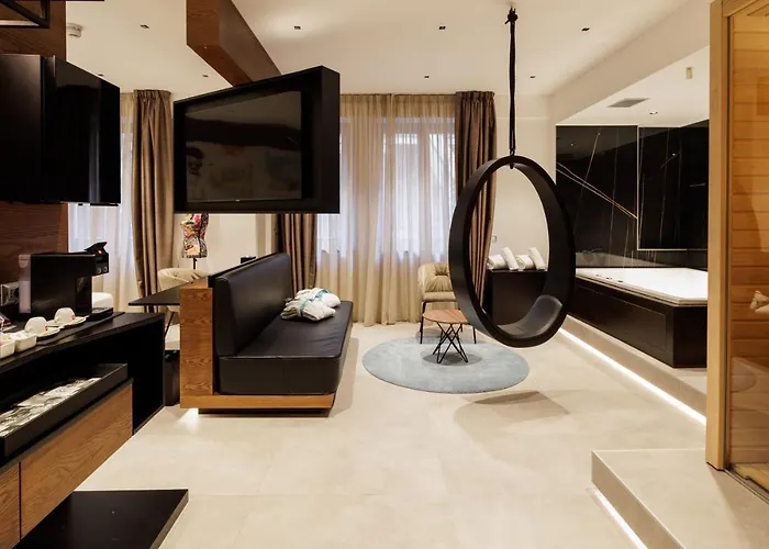 The Corner Duomo Otel Milano