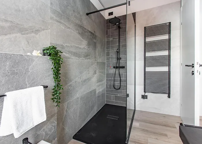 Easylife - Chic E Moderno Bilocale Con Balconcino Sul Naviglio Grande