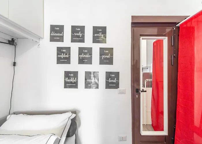 Apartment Piccolo Rifugio In Darsena Milan