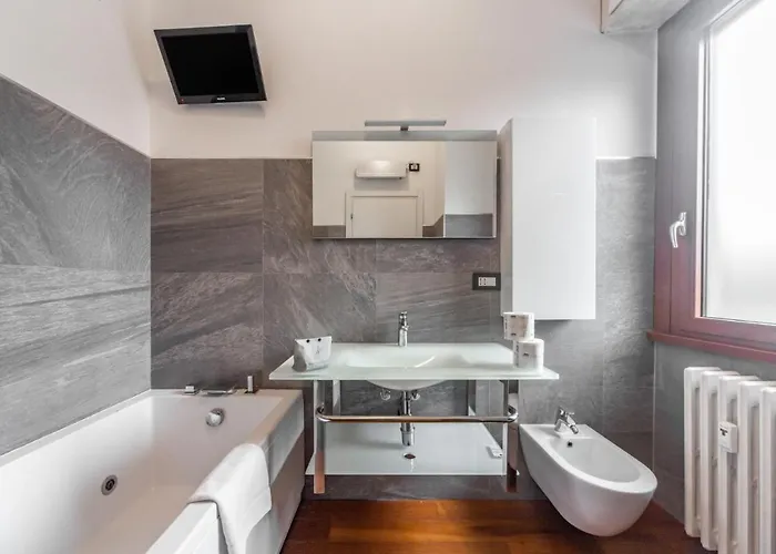 Easylife - - Bari 20 - Barona Milan