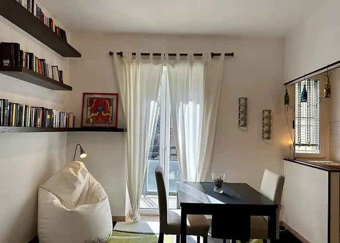 Linate Airport House *