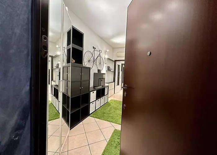 Linate Airport House 아파트 밀라노