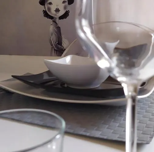 아파트 Nolo93-quiet Design Attic In Nolo, Metro In Front, 10 Min Duomo