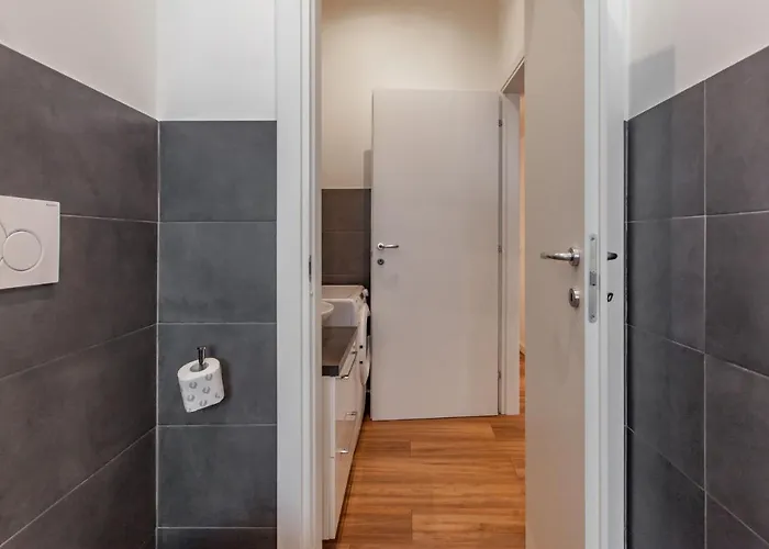 Easylife - - Torriani 3 - *