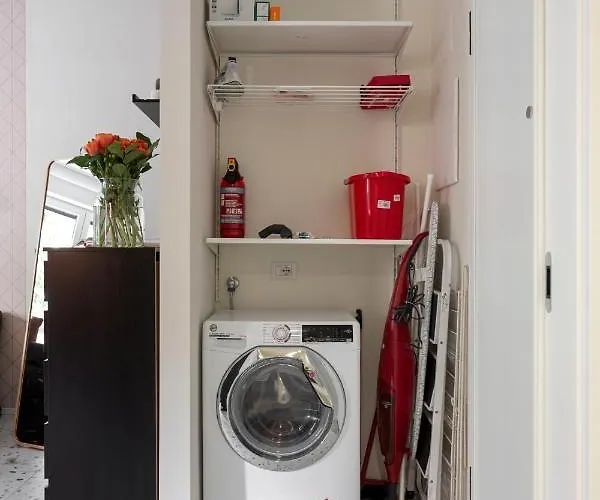 Monolocale Aleardi Daire Milano