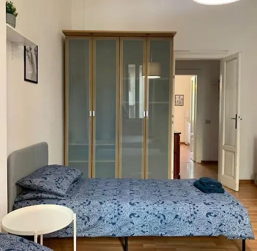 Splendido Bilocale A 4 Fermate Dal Duomo Apartamento