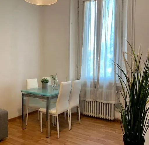 דירה Splendido Bilocale A 4 Fermate Dal Duomo מילאנו