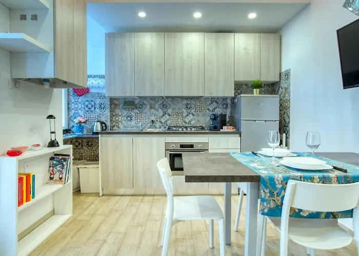 Caseospitali - Stone Flat Due Da Letto Vicino A Parco Trotter - Self Check-in E Privacy