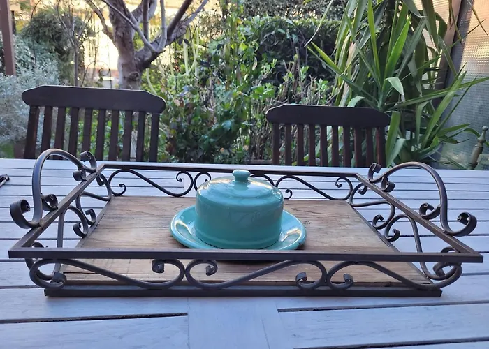 Stanza In Con Giardino * Milano