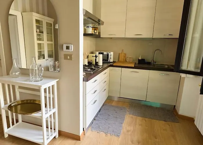 Apartmán Modern - Near Isola Distric And *