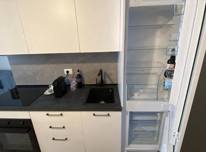 شقة 30 San Gottardo House