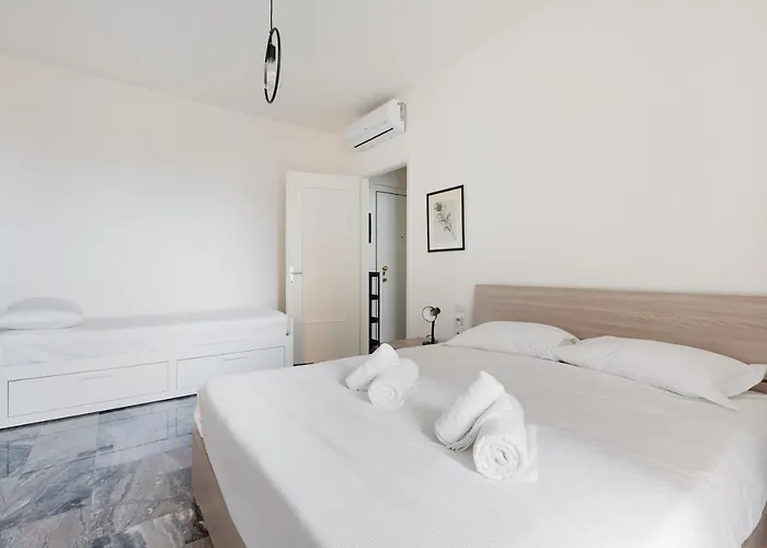 Guesthost - Dergano Comfy - 250 M Far From M3 *