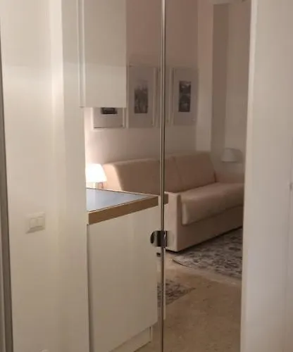 Smart Porta Venezia Fashion District Apartamento