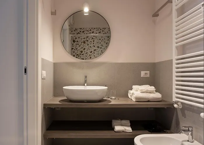 Bilocale Aleardi شقة