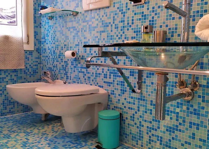 Nolo93-quiet Design Attic In Nolo, Metro In Front, 10 Min Duomo * 밀라노