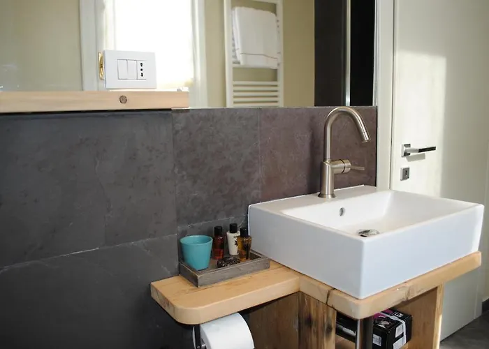 Bed&cafe Nocleg ze śniadaniem 3*
