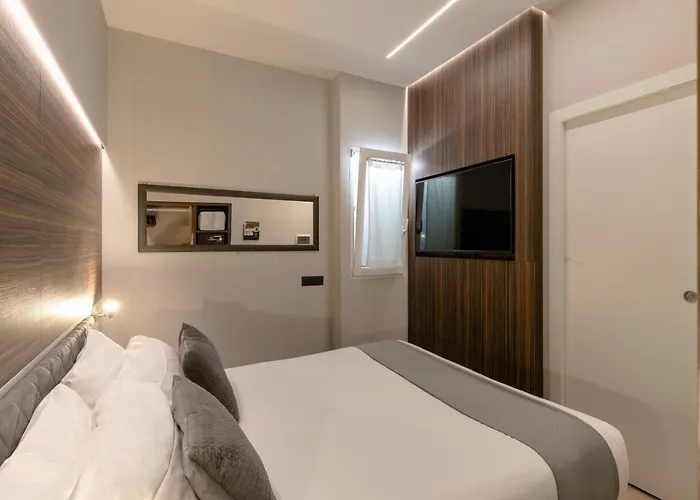 Hotel Ah - Duomo Essence 3*